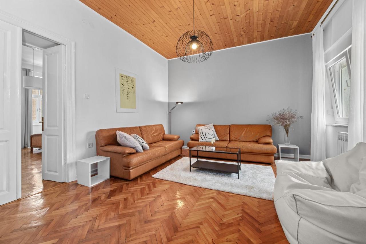 White Imperial Apartment بولا المظهر الخارجي الصورة